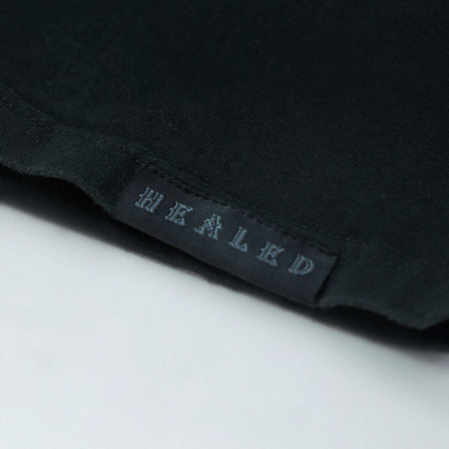 SHADOW TEE